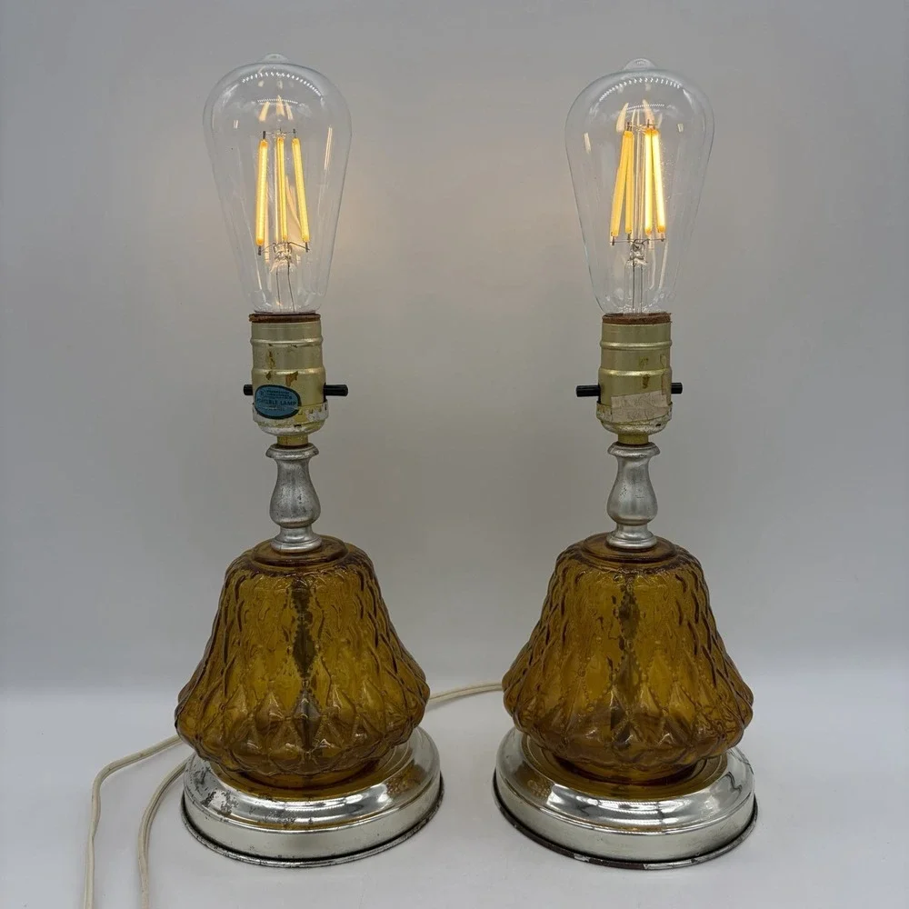 Two Pair Vintage Amber Glass Quilted Lamps Boudoir Bedroom Kitchen Tabletop